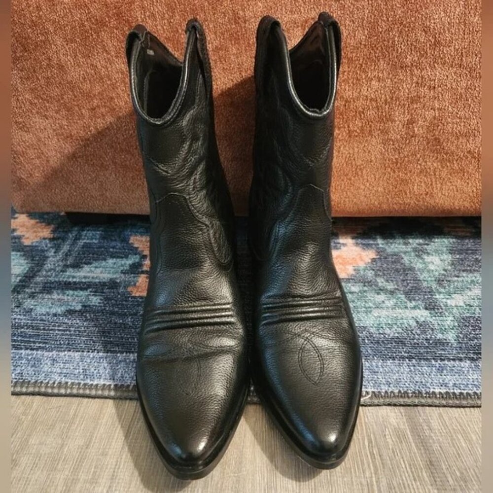 Black Leather Pointed-Toe Women's Ankle Boots